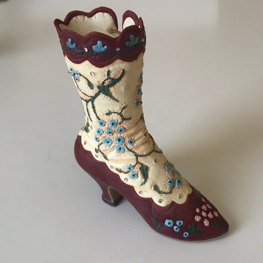 Ceramic Opera Boot